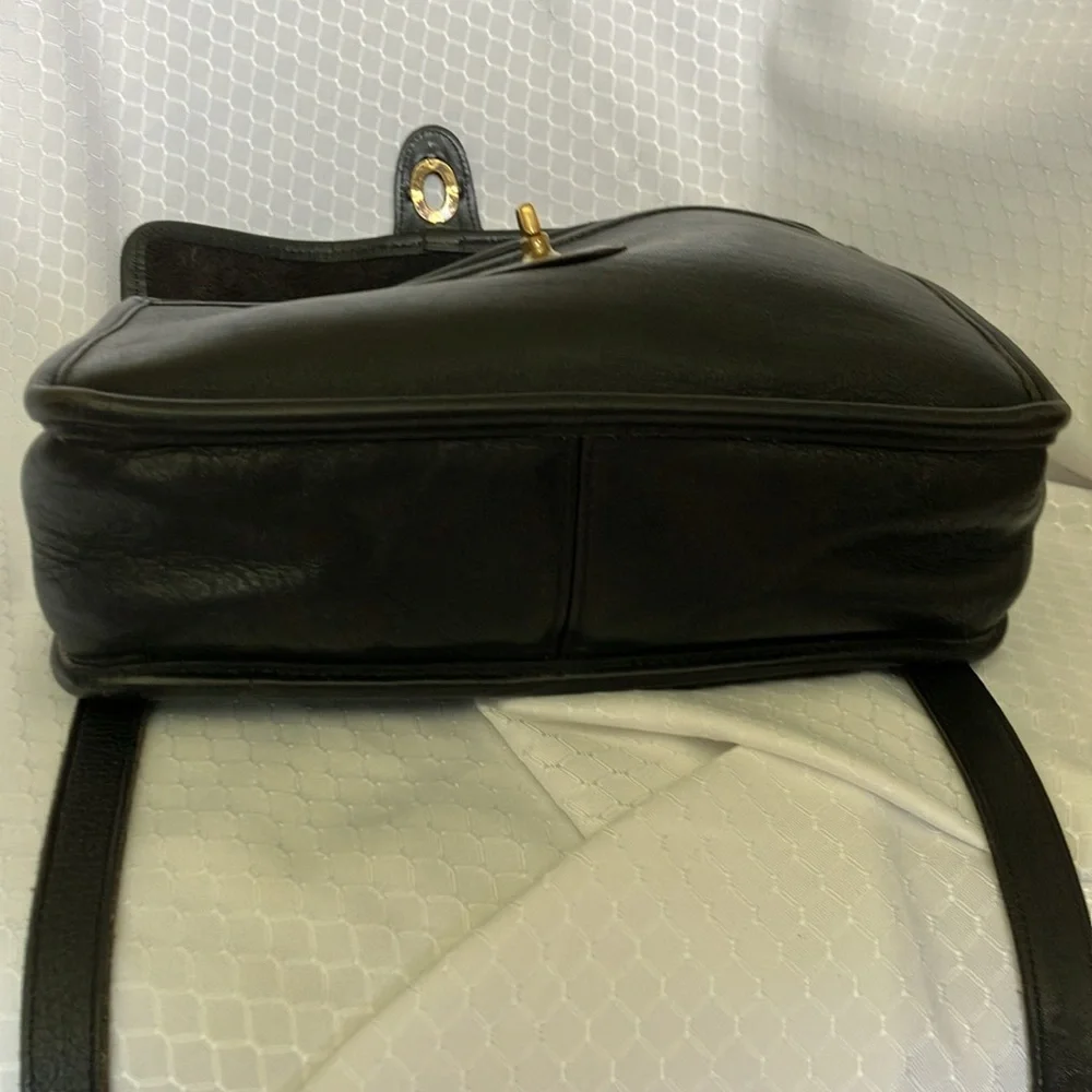 Coach Vintage Willis Handbag 9972 EUC NEW PRICE!!! - Picture 9 of 15